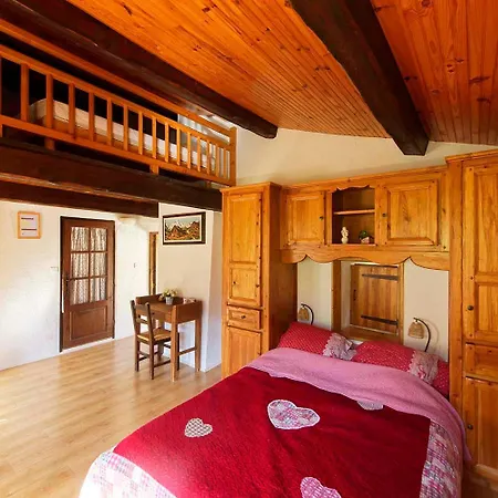 D'hotes - La Maison De Julie Guest house Entrevaux